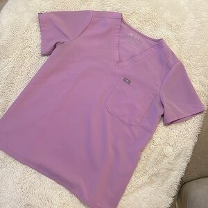 Figs one pocket scrub top